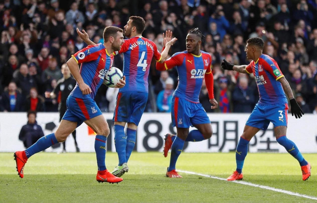 18岁艺体美女完成惊艳动作，线条流畅宛若惊鸿！系全国史上第三人