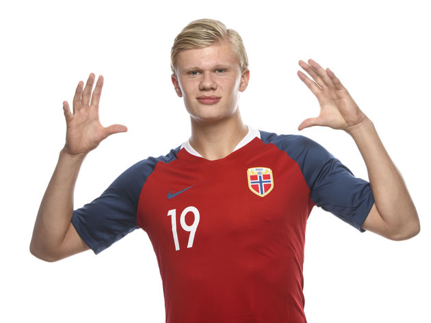 胡梅尔斯：多特中场球员的质量很高，但其风格和特点差异太大