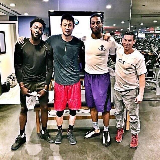 美媒：加兰升级为可以出战，朗佐·鲍尔将缺席比赛