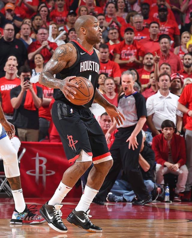 时空领主的步幅还是太夸张了 🙈