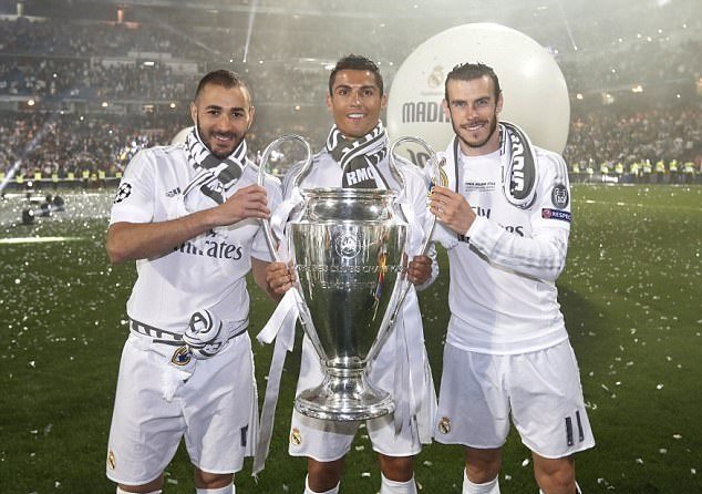 UFC322 预估奖金曝光，伊斯拉姆・马哈切夫斩获 330 万美元奖金