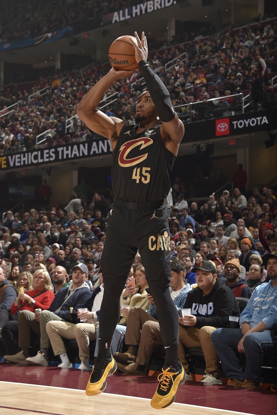 名记：我对塔图姆本赛季回归很有信心，他像个疯子在训练