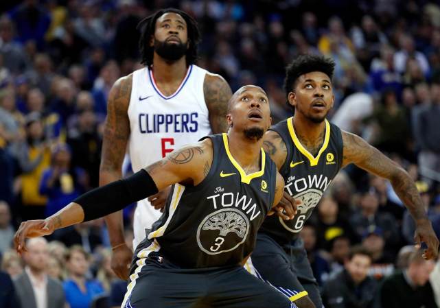 桥牌经典防守牌例深度复盘