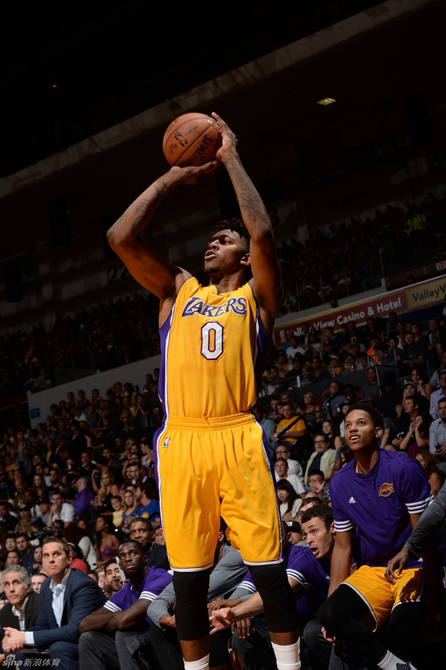 C罗和利雅得胜利将达成两年续约，会引发哪些连锁反应？